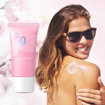 BLOQUEADOR SOLAR ACLARANTE SPF50+ SAKURA - LAIKOU